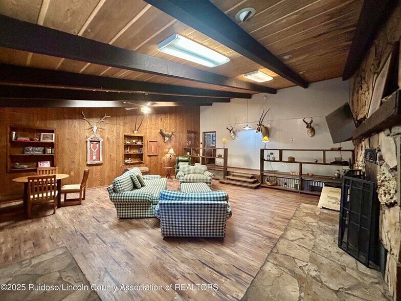 More Photos Of 616 Sudderth Dr, Ruidoso General Retail For Sale