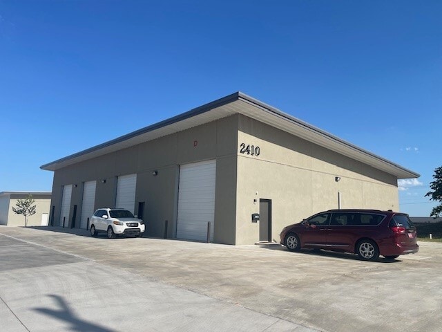 More Photos Of 2400 N Wilburn, Bethany Unknown For Lease