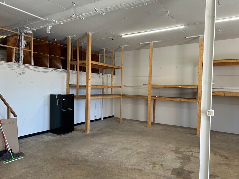 More Photos Of 10215 Franklin Ave, Franklin Park Warehouse For Sale