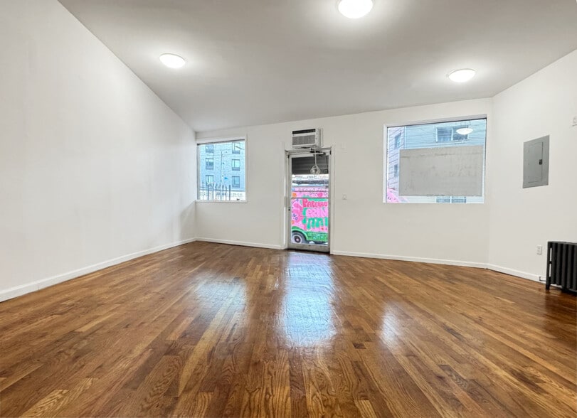 More Photos Of 1254 Myrtle Ave, Brooklyn Storefront Retail Office For Lease