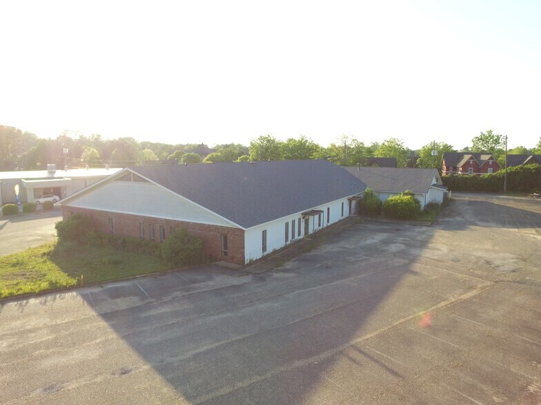 More Photos Of 665 Opelika Rd, Auburn Medical For Sale