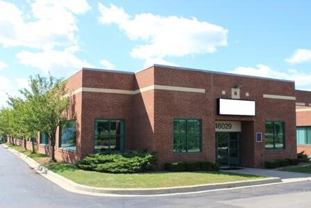 More Photos Of 46029-46155 Five Mile Rd, Plymouth Unknown For Lease