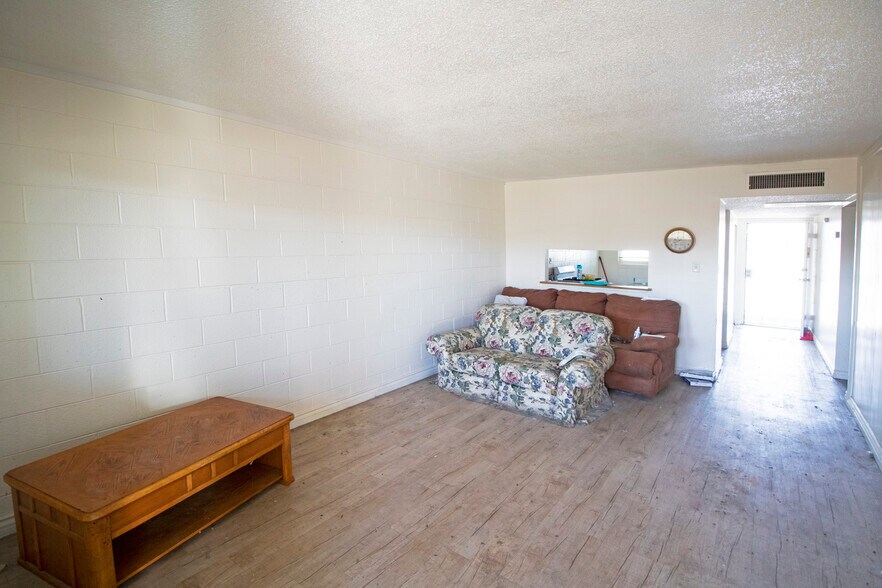 More Photos Of 5286 E Tropicana Ave, Las Vegas Apartments For Sale