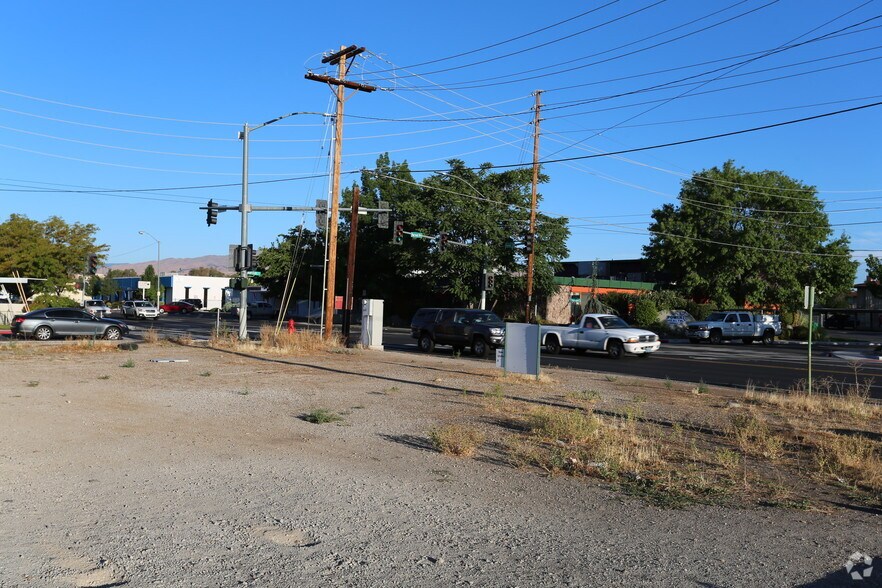 More Photos Of 1813 Vassar St, Reno Land For Lease