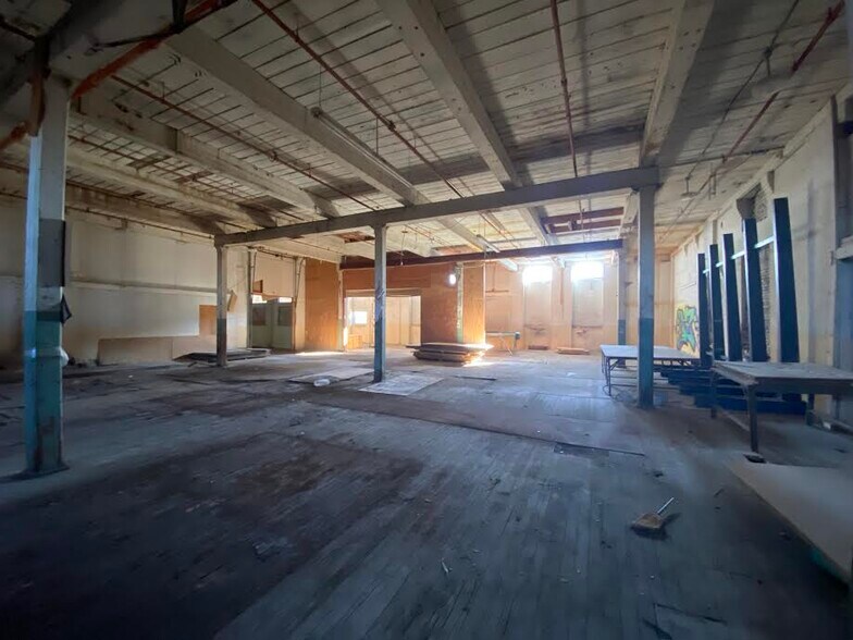 More Photos Of 99 Hartford Ave, Providence Warehouse For Sale