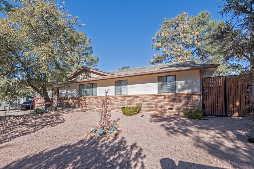 More Photos Of 906 E Frontier St, Payson Assisted Living For Sale