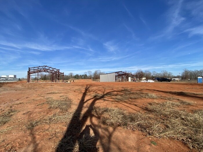 More Photos Of 5316-5318 Old Pearman Dairy Rd, Anderson Flex For Sale