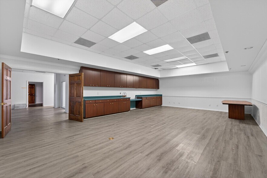 More Photos Of 106-109 N Evers St, Plant City Medical For Lease