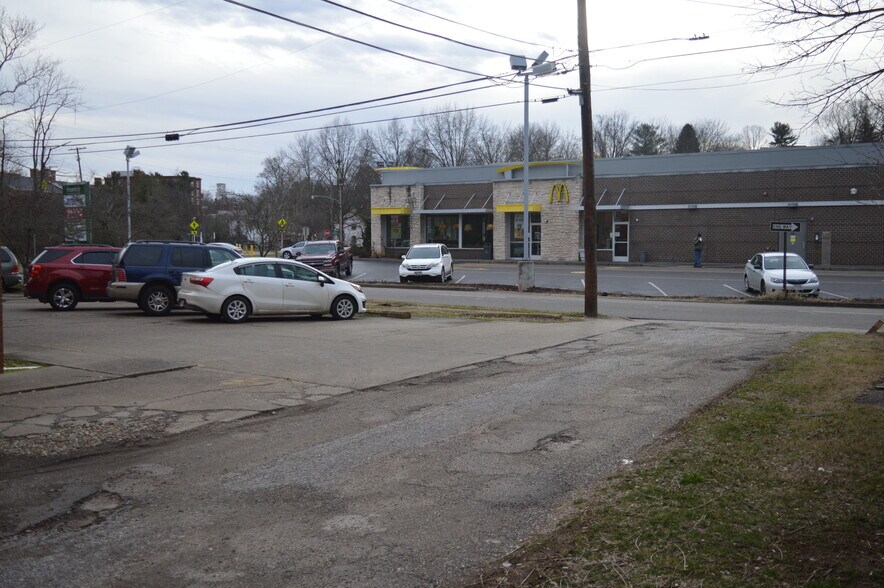 More Photos Of 308 Gross St, Marietta Land For Sale