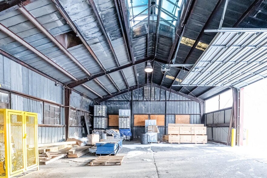 More Photos Of 521 Langley Ave, Saint Joseph Industrial For Sale