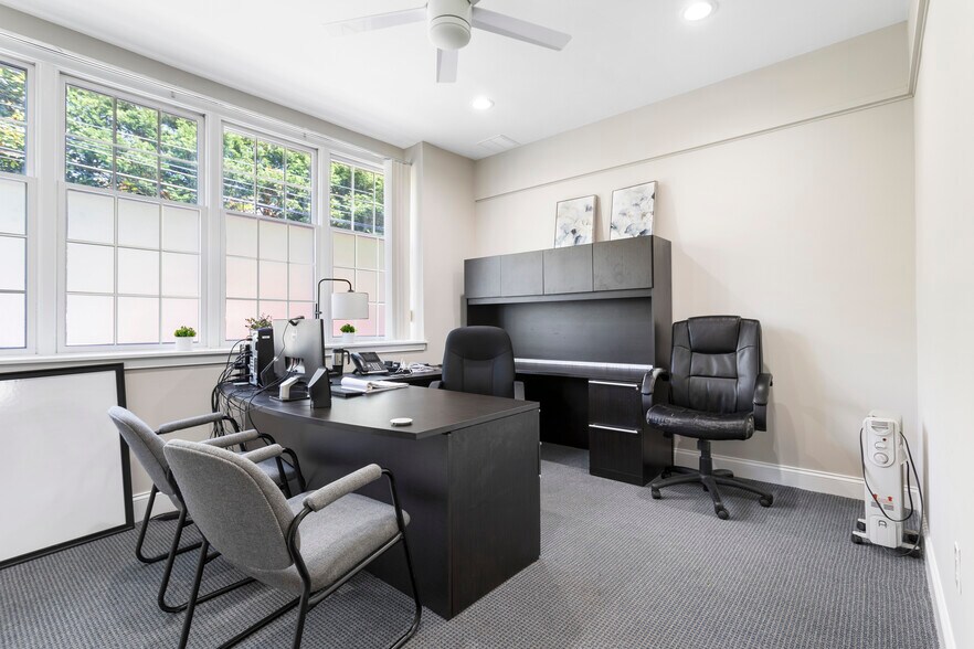 More Photos Of 101 N Providence Rd, Wallingford Office For Sale