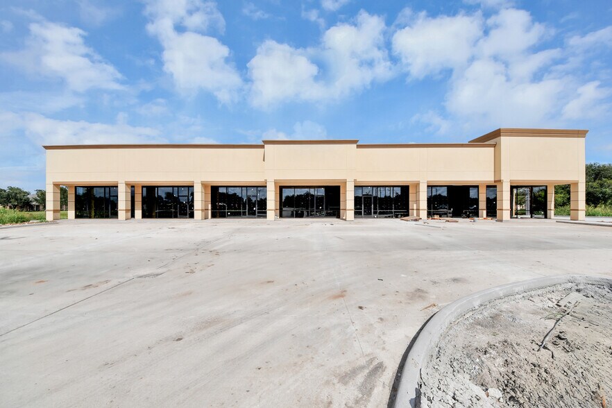 More Photos Of 3420 FM 723, Rosenberg Storefront For Lease