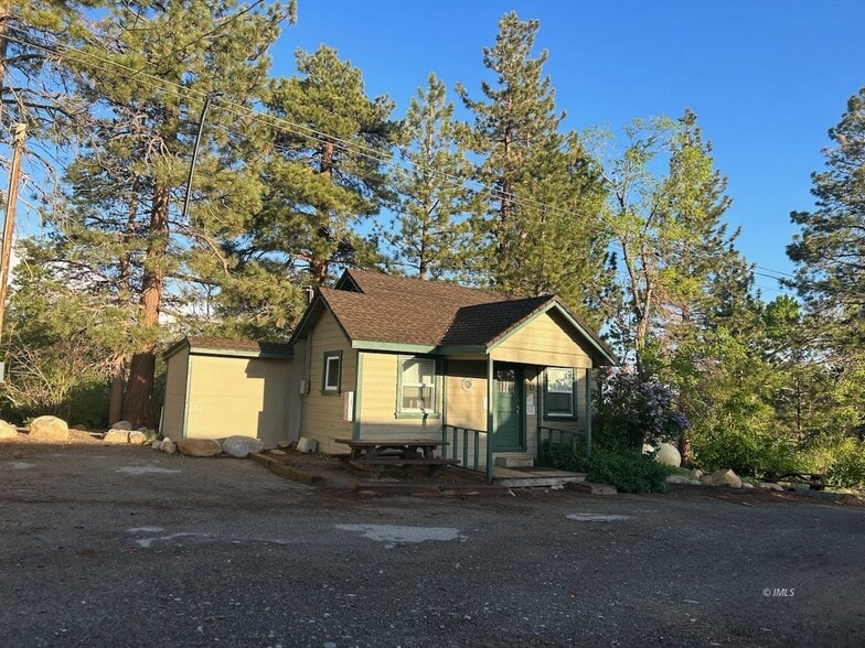 More Photos Of Tom's Place Resort Hwy 395, Crowley Lake Hotel For Sale
