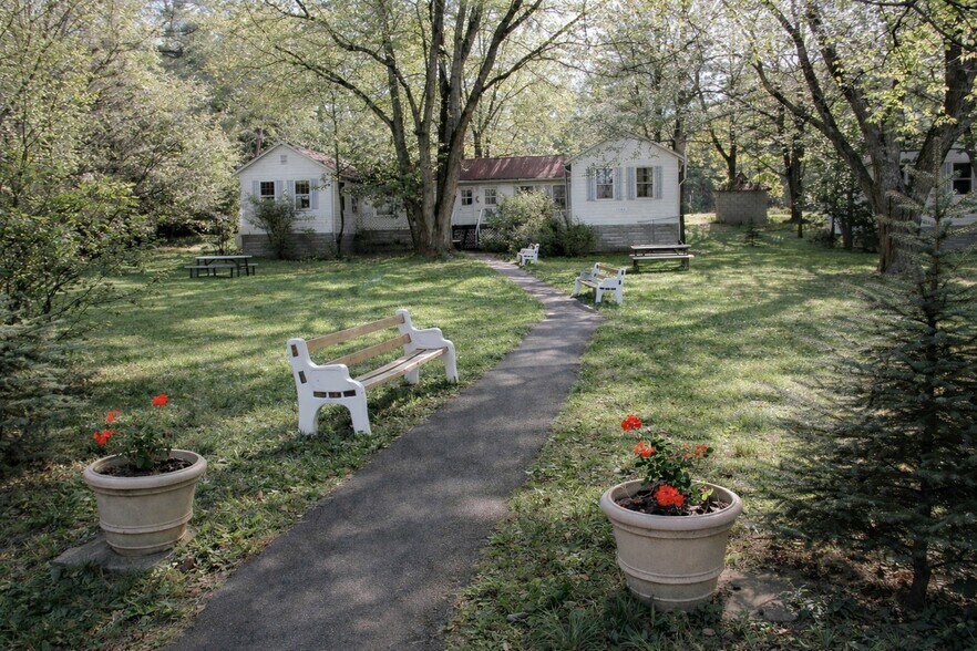 More Photos Of 9 Solway Rd, Saugerties Specialty For Sale