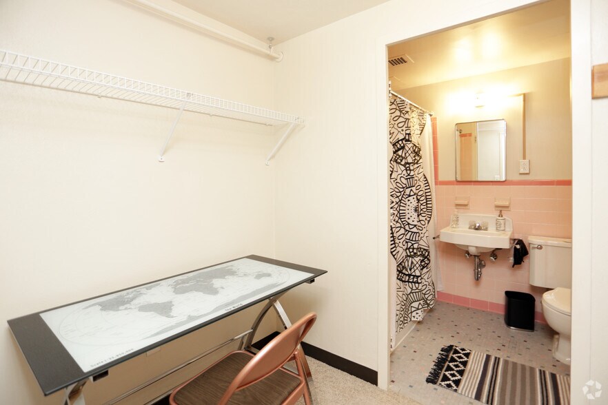 More Photos Of 320 N 22nd St, Omaha Apartments For Sale