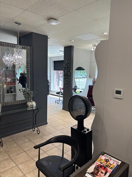 More Photos Of 11520 100 Av NW, Edmonton Apartments For Sale