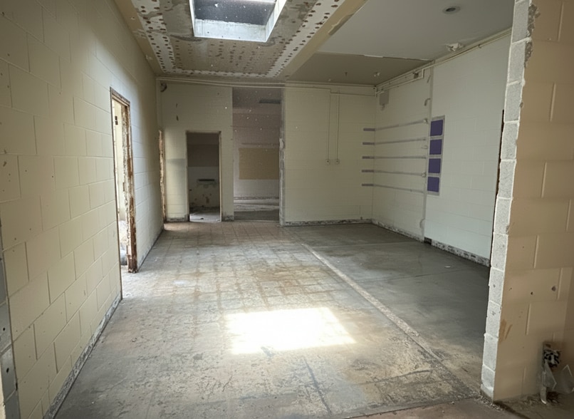 More Photos Of 5545 Stonewall Tell Rd, College Park Schools For Sale