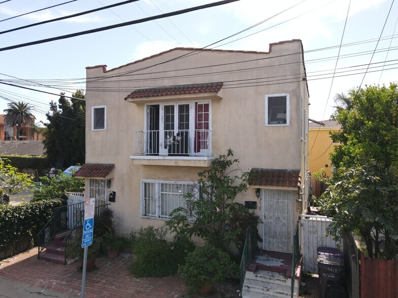 More Photos Of 3216 E 4th St, Long Beach Apartments For Sale
