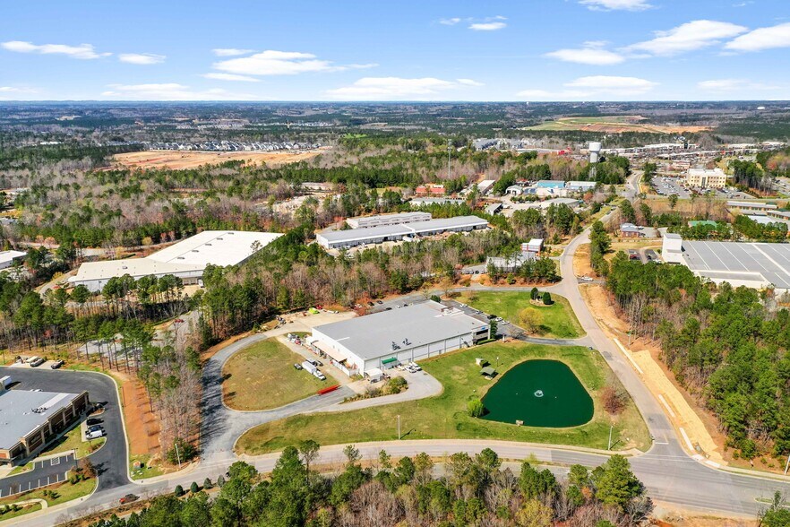 More Photos Of 600 Irving Pky, Holly Springs Light Manufacturing For Lease