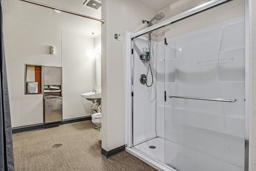 More Photos Of 2220-2228 Camino Ramon, San Ramon Loft Creative Space For Sale