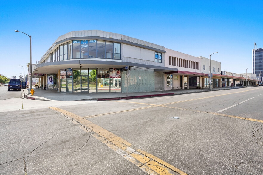 Primary Photo Of 6450 Bellingham Ave, North Hollywood Storefront Retail Office For Lease