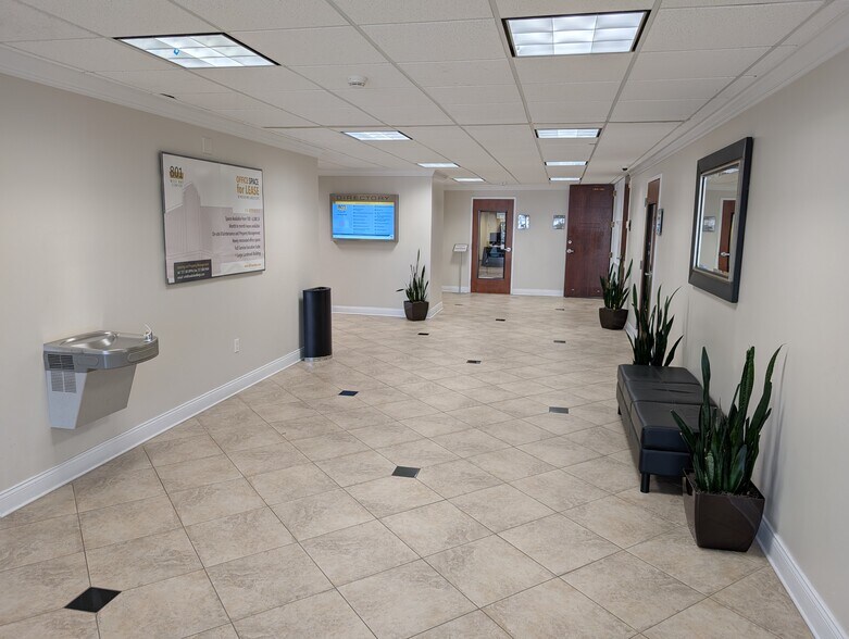 More Photos Of 801 W Bay Dr, Largo Coworking Space