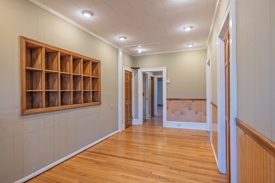 More Photos Of 346 Merrimon Ave, Asheville Medical For Sale