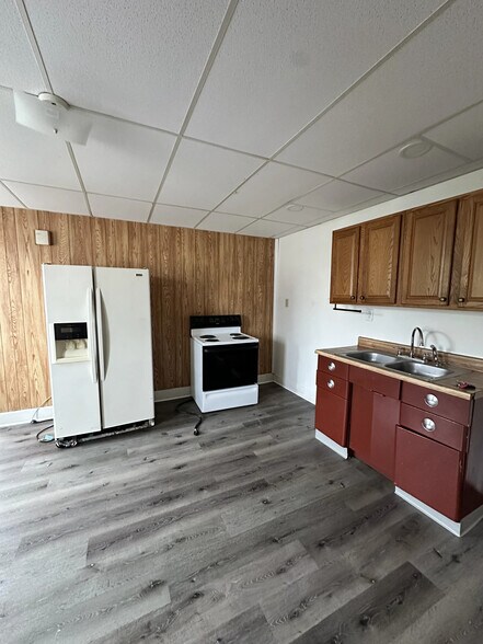 More Photos Of 214-216 W Ridge St, Lansford Apartments For Sale