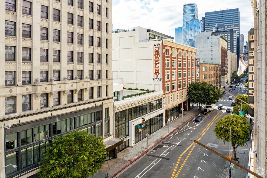 More Photos Of 410 W 7th St, Los Angeles Office For Lease