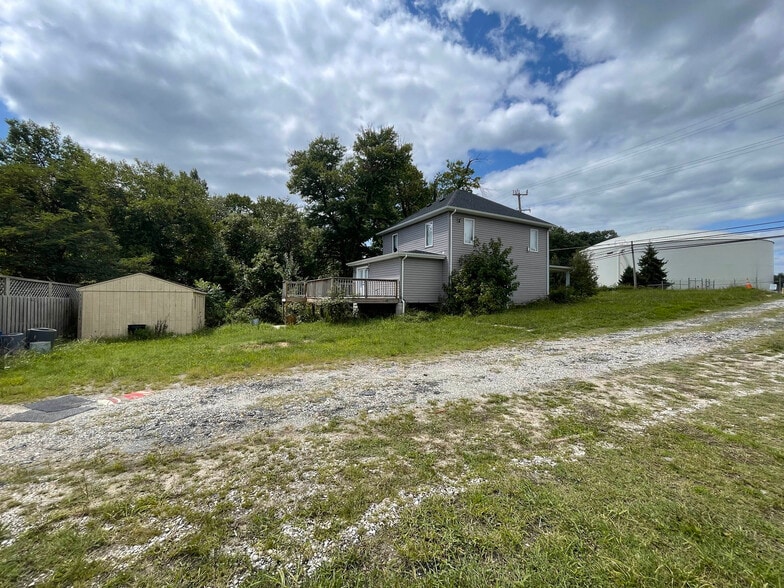 More Photos Of 703-705A Philadelphia Rd, Joppa Office Residential For Sale