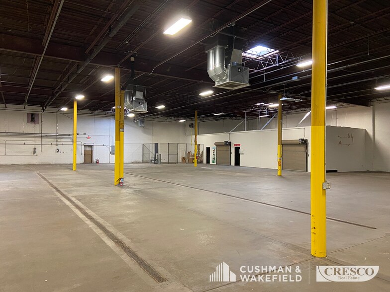 More Photos Of 4770 Van Epps Rd, Cleveland Warehouse For Lease