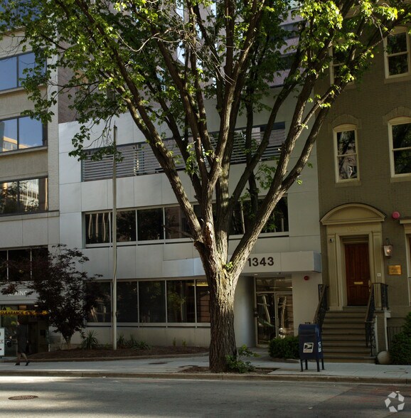 More Photos Of 1343 L St NW, Washington Loft Creative Space For Lease