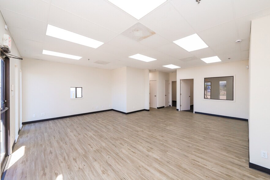 More Photos Of 14415 Import Rd, Laredo Warehouse For Sale