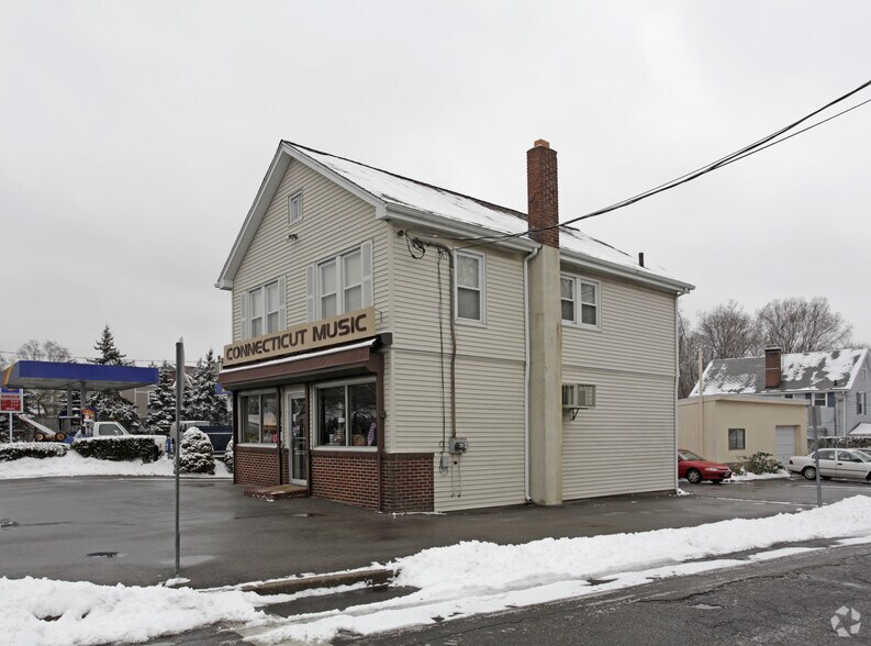 More Photos Of 592 Newfield Ave, Stamford Storefront Retail Residential For Lease