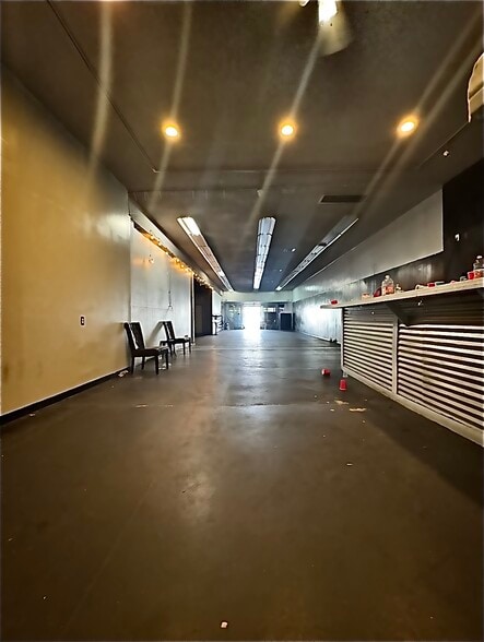 More Photos Of 8620 S Broadway, Los Angeles Storefront For Sale