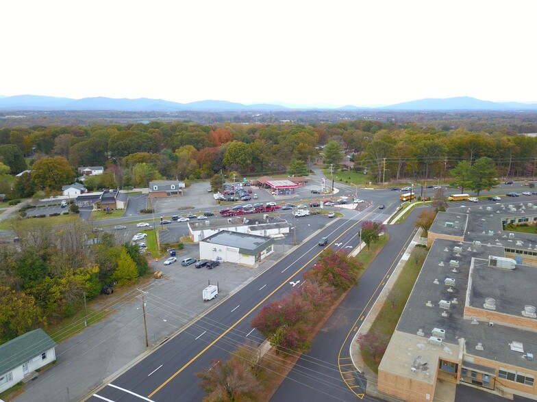 More Photos Of 7106 Timberlake Rd, Lynchburg General Retail For Sale