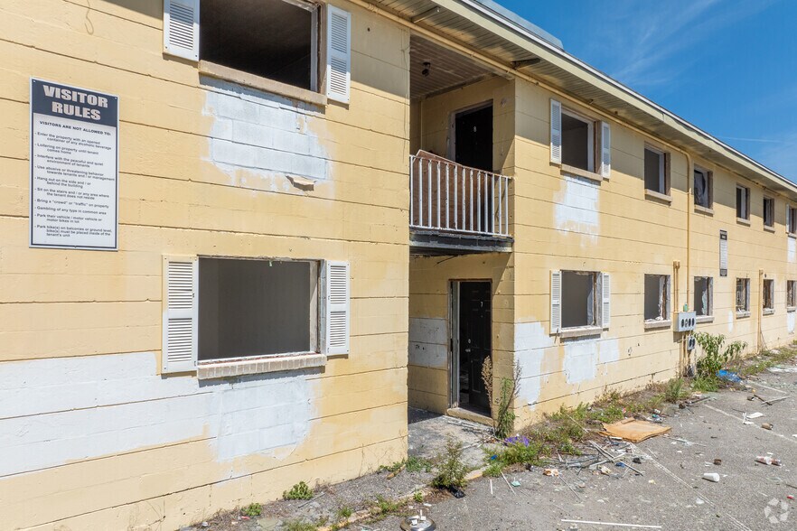 More Photos Of 4646 Moncrief Rd, Jacksonville Apartments For Sale
