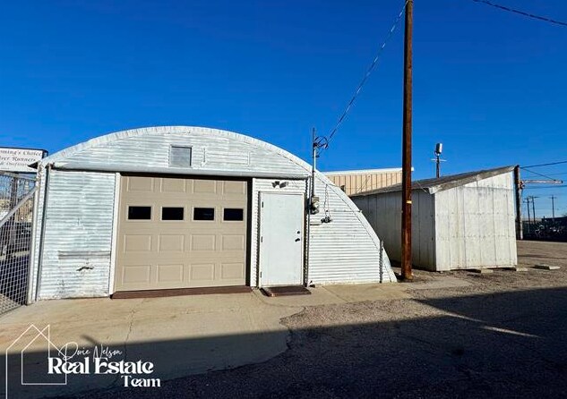 More Photos Of 515 N Lennox St, Casper Industrial For Sale