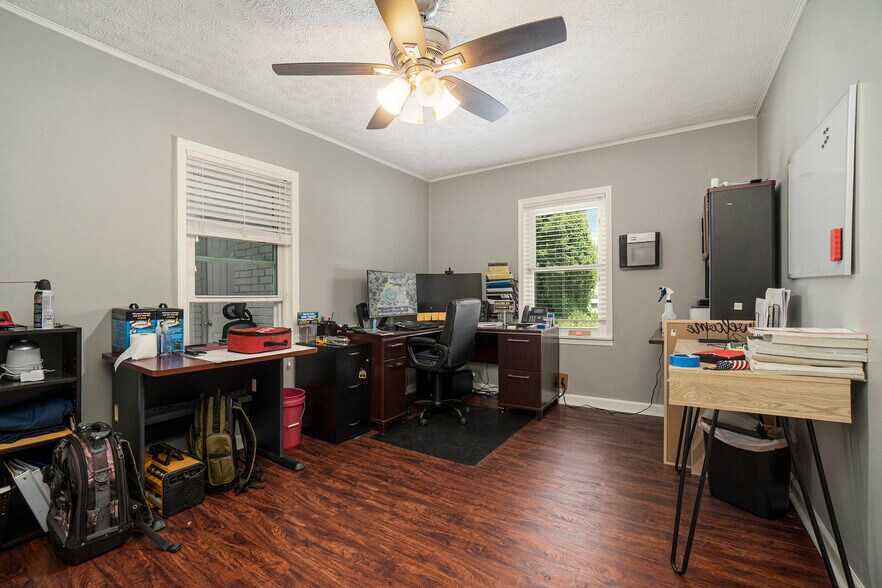 More Photos Of 7336 Lee Rd, Lithia Springs Office Residential For Sale