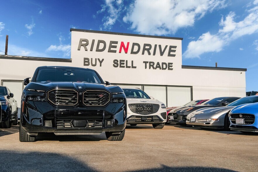 More Photos Of 4106-4122 O'Banion Rd, Garland Auto Dealership For Sale