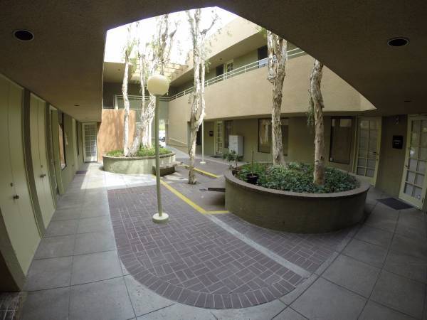 More Photos Of 20941-20945 Devonshire St, Chatsworth Medical For Lease