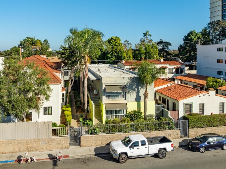 Primary Photo Of 3533 6th Ave, San Diego Apartments For Sale