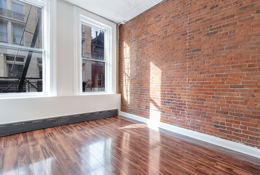 More Photos Of 302 Canal St, New York Apartments For Sale
