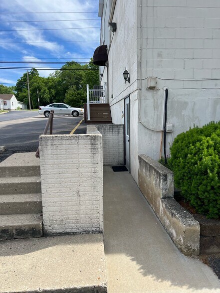 More Photos Of 3329-3337 Dayton-Xenia Rd, Dayton General Retail For Sale