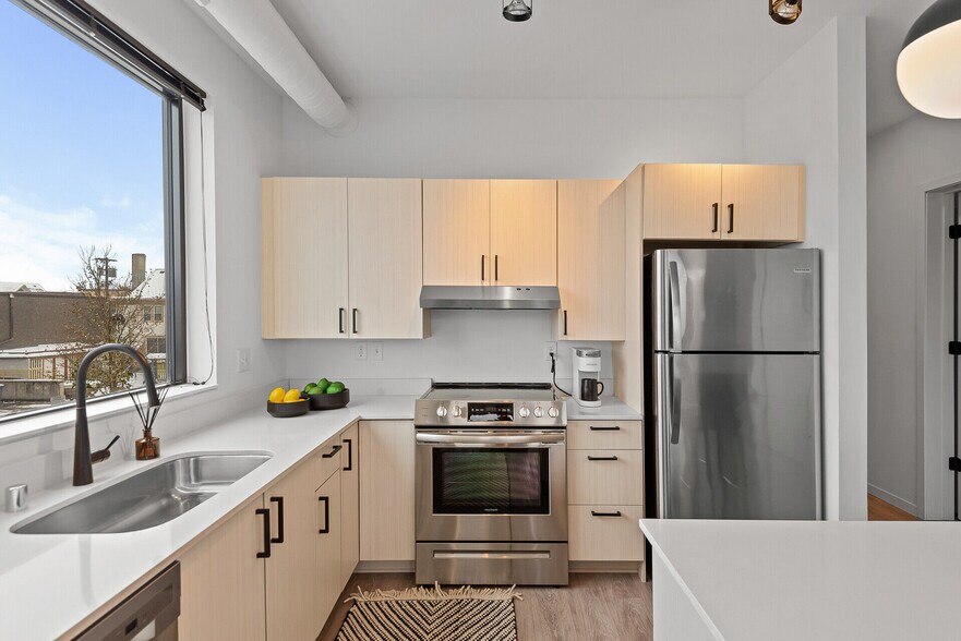 More Photos Of 2640 Nicollet Ave, Minneapolis Apartments For Sale