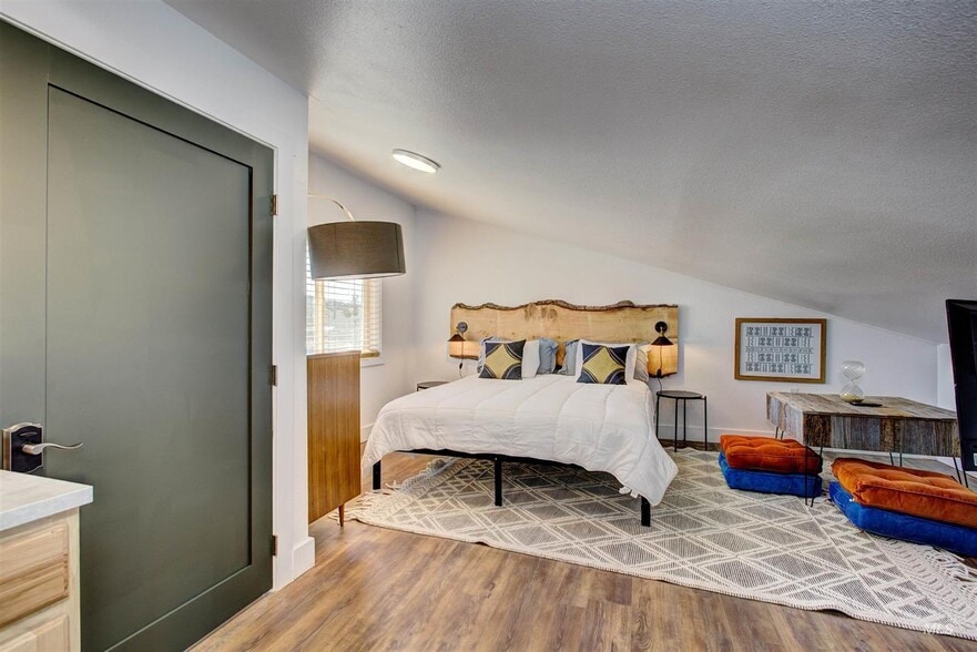 More Photos Of 101 Montgomery St, Idaho City Storefront Retail Residential For Sale