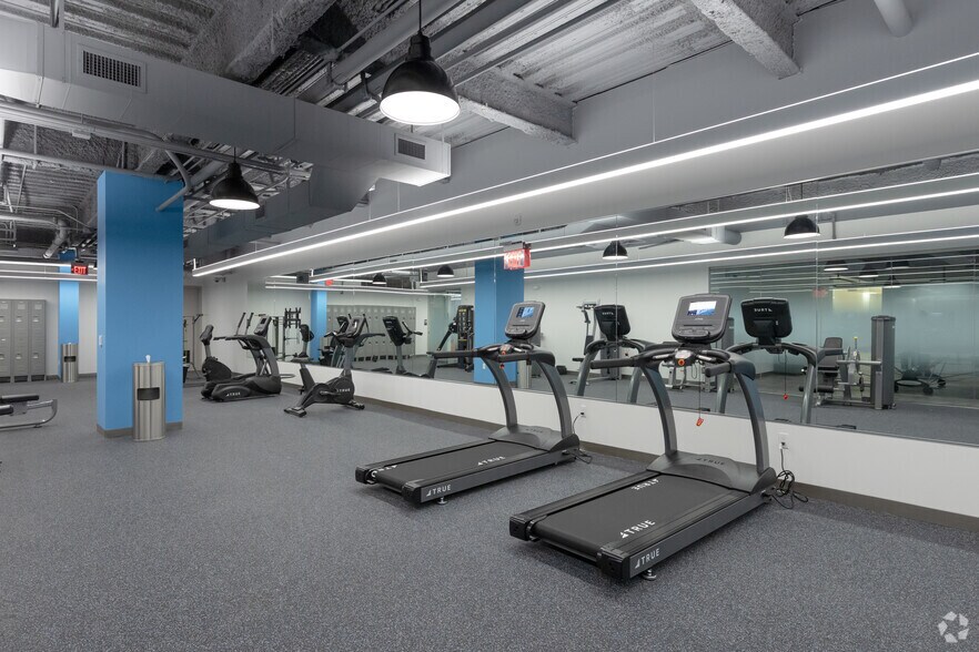 More Photos Of 10 Waterview Blvd, Parsippany Office For Sale