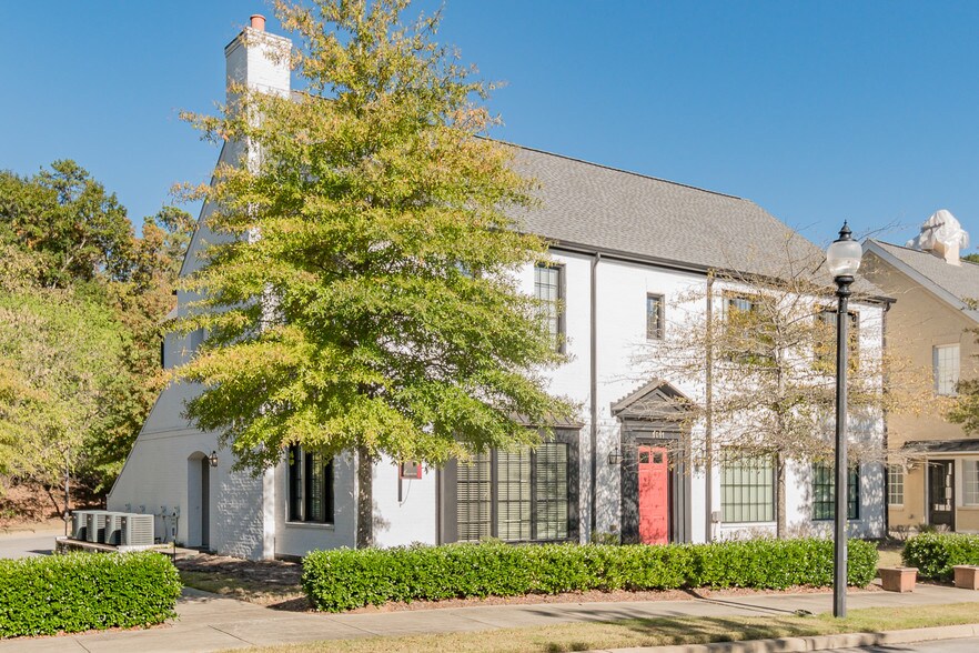 More Photos Of 1121 Edenton St, Birmingham Office For Lease