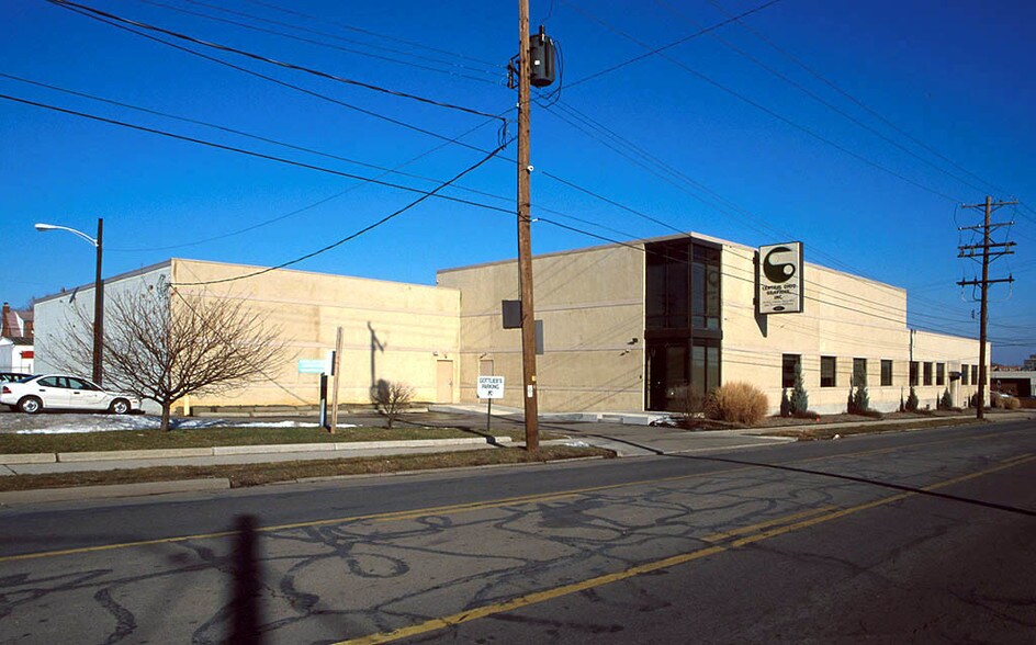 More Photos Of 1020 W Fifth Ave, Columbus Warehouse For Lease