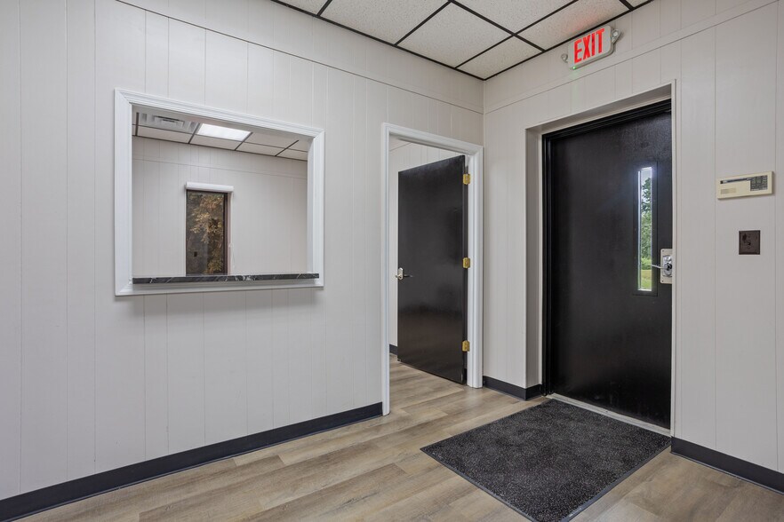 More Photos Of 554 Old Roberts Rd, Benson Warehouse For Sale